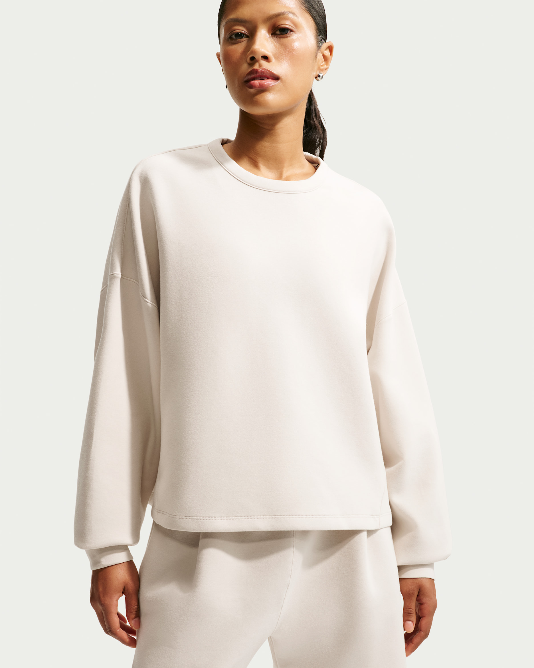 namigypsohila CrewNeck Knit KhakiGray Nike 24.7 ImpossiblySoft Women's Dri-FIT Oversized Crew-Neck Top